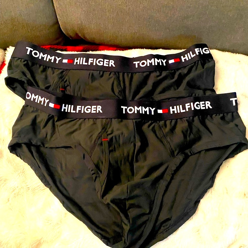 Tommy Hilfiget briefs size XL. New never worn.